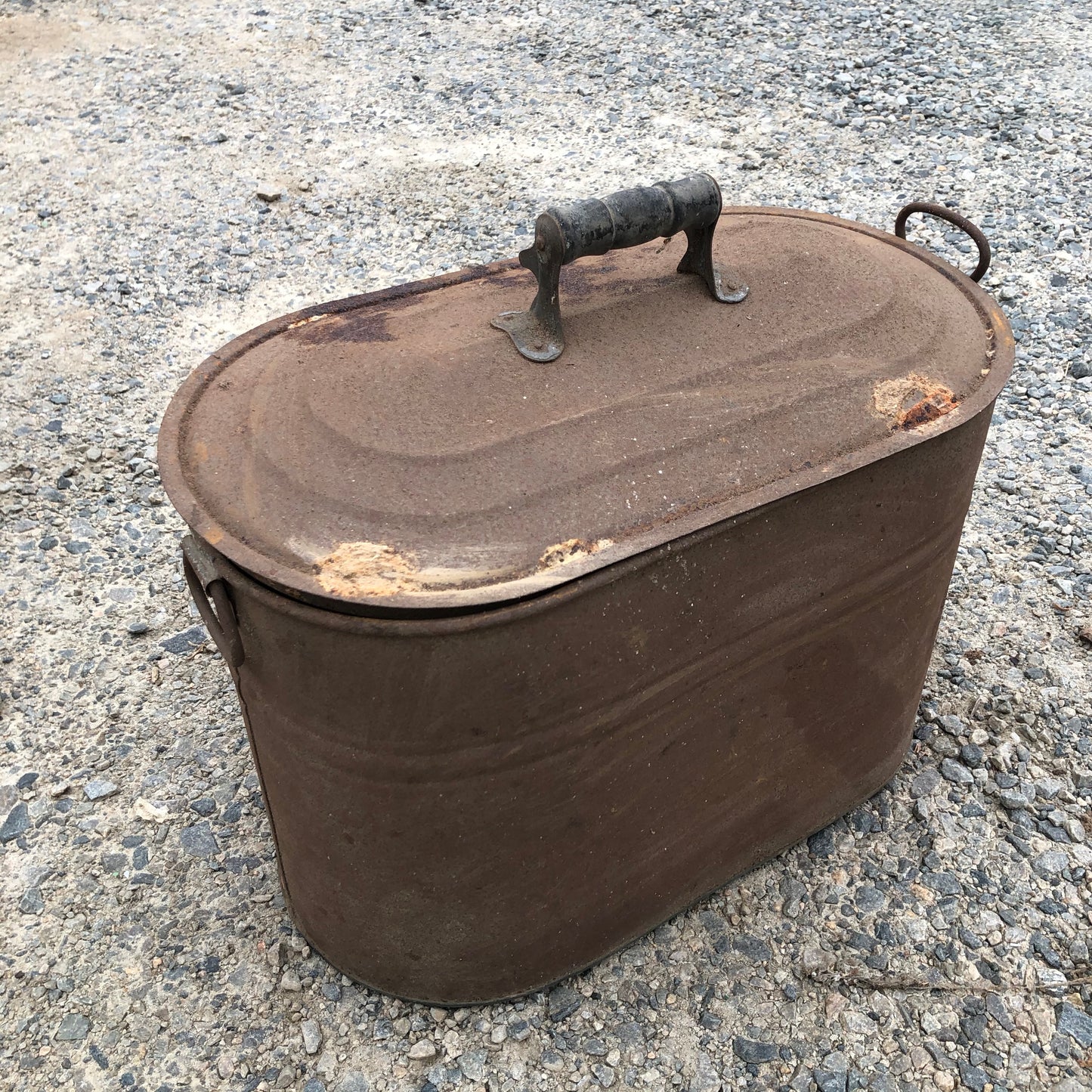 Rusty XL Bin