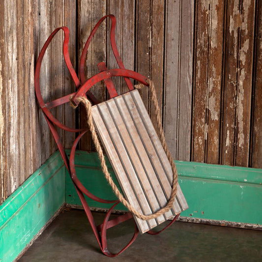 Vintage-Style Sled